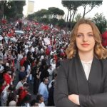 “Ju erdhi fundi” – Protestuesit entuziastë pas lajmit se deputetja socialiste u largua nga PS: Do bien një nga një si gurë dominoje