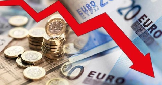 Tjetër rekord: Euro gati të zbresë nën 95 lekë