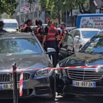 Theu masën e arrestit dhe nuk iu bind urdhrit për të ndaluar, policia jep detaje nga ndjekja në Durrës: Përplasi 5 makina të parkuara