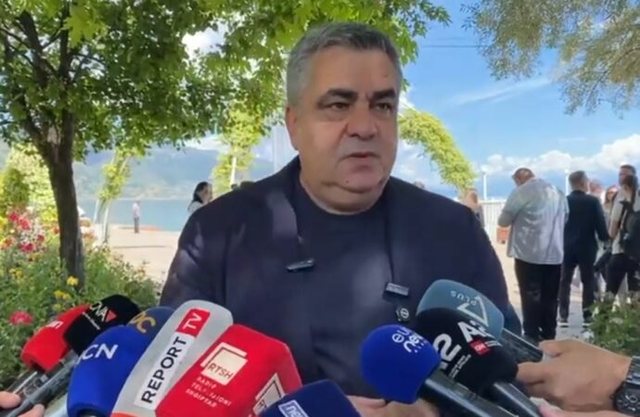 Protestat, ministri Blendi Gonxhe: Një situatë e cila kërkon vëmendje, analizë dhe reflektim të thellë