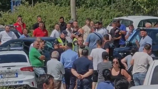 E rëndë/ Aksident rrugor në aksin Fier–Libofshë, plagosen katër persona!