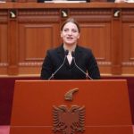 Marjana Koçeku fik telefonin, vendimin për largimin nga socialistët nuk ia ka komunikuar as Ballës dhe askujt tjetër në PS