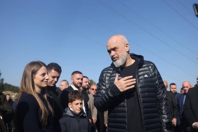 Edi Rama shmang Marjana Koçekun, nuk e lejon Ballën të flasë për të