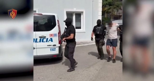 I kërkuar në Spanjë për tentativë vrasje, arrestohet në Shëngjin 22-vjeçari (EMRI)