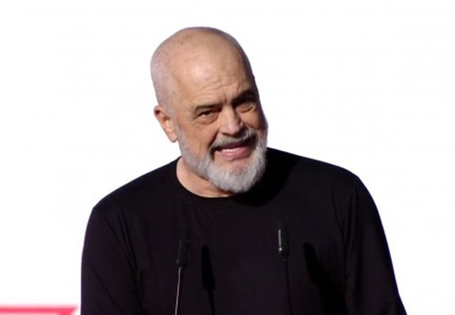 Rama para socialistëve: Fatos Nano ishte krenar për mua. Kam gabuar, por e di shumë mirë se çfarë nuk shkon këtu