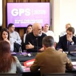 “Nxjerr Erioni koshat e mbushur me mbeturina” – Edi Rama “përplaset” me Braçen në mbledhjen e PS