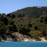 “Po ndërtojmë një destinacion të klasit botëror” – Kompania që do ndërtojë resort në ishullin e Sazanit, reagon pas protestave në Tiranë