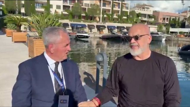 Rama tjetër mesazh kundër protestës nga hoteli luksoz Porto Montenegro: Njëherë na iku topi për shalësh, tani s’bëhet llaf më!