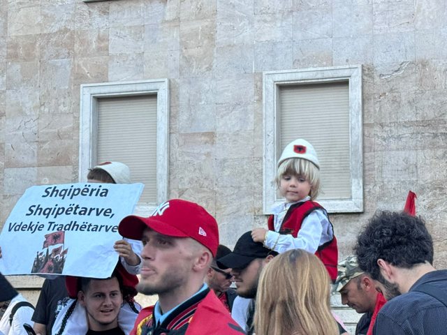 Protesta për Zvërnecin, zbardhen pesë kërkesat e lëvizjes qytetare  