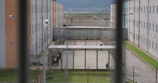 Nis zbatimi i amnistisë penale, mbi 1300 persona përfitojnë lirim ose ulje dënimi