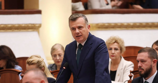 “Letër anonime” – Taulant Balla: S’kam ndërhyrë kurrë në çështjet e Komunitetit Mysliman