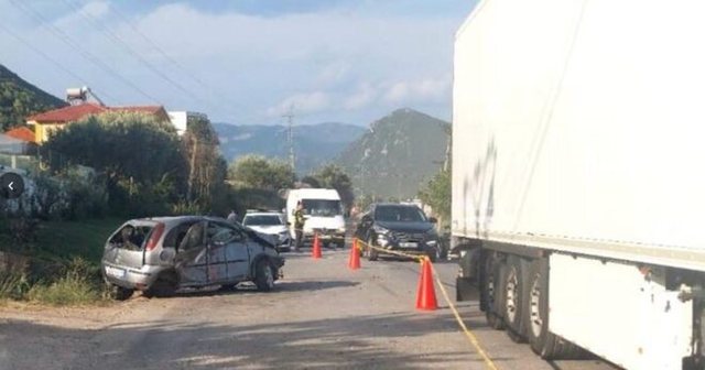 Aksident i rëndë në Elbasan, 19-vjeçari humb jetën pasi makina e tij doli nga rruga