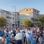 Shpërthejnë protestat në Prrenjas, kundër bashkimit me Librazhdin