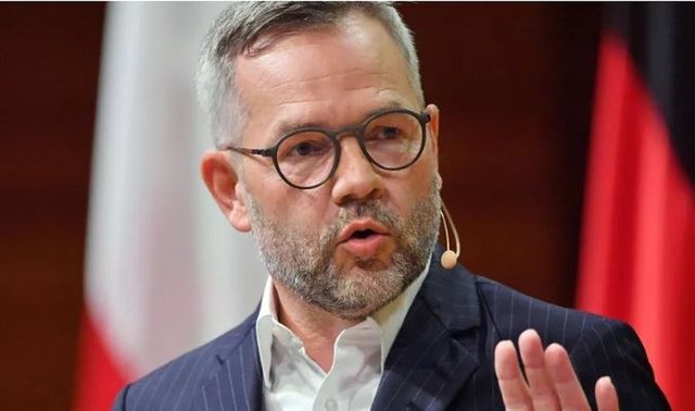 “Do ta kisha spastruar Kosovën”, ish ministri gjerman reagon për deklaratën e ministres serbe: E trishtueshme, Serbia nuk e ka kundërshtuar!