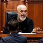 “Një ballist që…”/ Punonjësja e Kuvendit u rrëzua duke ndjekur Agron Shehajn, reagon Rama: Uroj që prokuroria t’i tregojë vendin!