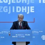 “Rama vërsuli trafikantët drejt bregdetit shqiptar”, Berisha: Po vendos ngjyra haremi në kryeministri ose të kinemave të seksit!