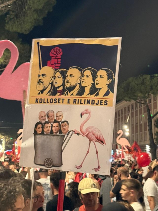 “Jam i gëzuar që në Shqipëri ka protesta të tilla” – Ambasadori i OSBE në Tiranë: Më shumë se një muaj në shesh, por s’ka pasur incidente