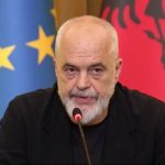 “Pas 13 vitesh, pse duhet të rrimë?”, Rama prezanton dokumentin ‘Prania Besnike’: Po mendoj të bëj një këngë me frazën ‘Rama jepe dorëheqjen’