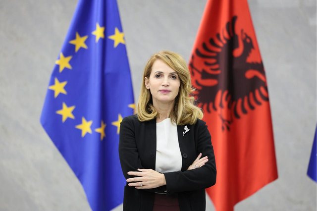 Ish- zv.ministrja e Punëve të Jashtme reagon pas shkarkimit të pak ditëve më parë