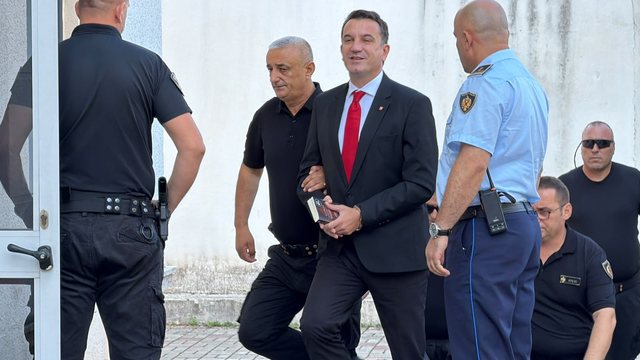 Gjyqi në Administrative kundër Dados, Veliaj: Nëse më rrëmbyen mua, mund të rrëmbejnë këdo