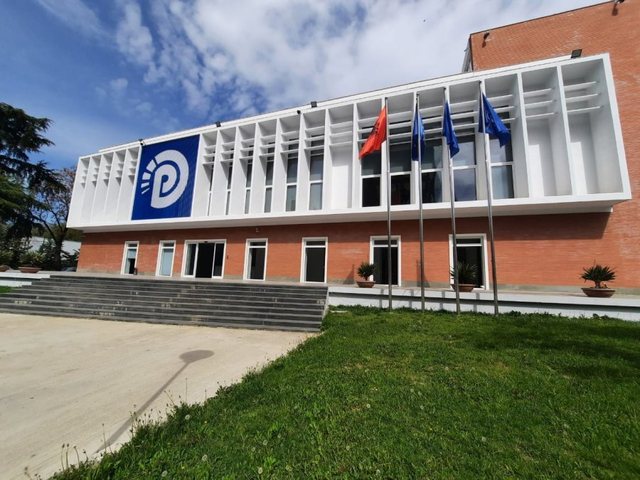 PD mbledh Këshillin Kombëtar më 15 korrik, pritet zgjedhja e sekretarit të Përgjithshëm dhe strukturave drejtuese