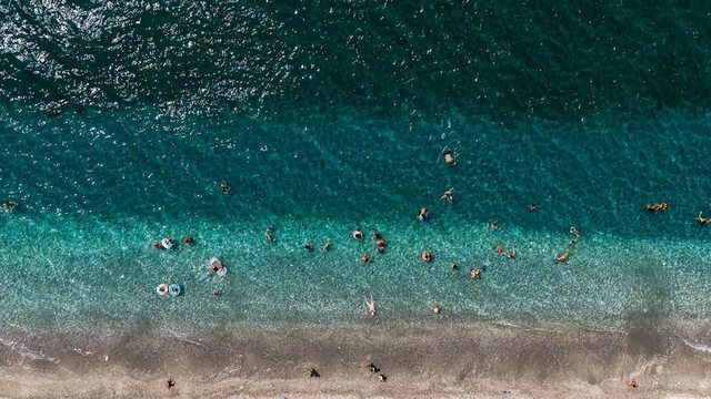 Moti ekstrem do të jetë “normaliteti i ri” i ri klimatik: Edhe oqeanet arrijnë temperatura rekord