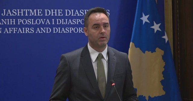 “Ne ishim krah Ukrainës që në ditën e parë, Serbia jo” – Kosova i përgjigjet Zelenskyt, pas takimit me Vuçiç që shkaktoi zemërim në Prishtinë