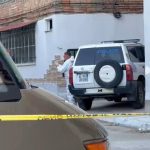 Vritet me kallashnikov efektivi i Forcave të Armatosura në Korçë. Autori e ndoqi për ta vrarë! Shpallet në kërkim