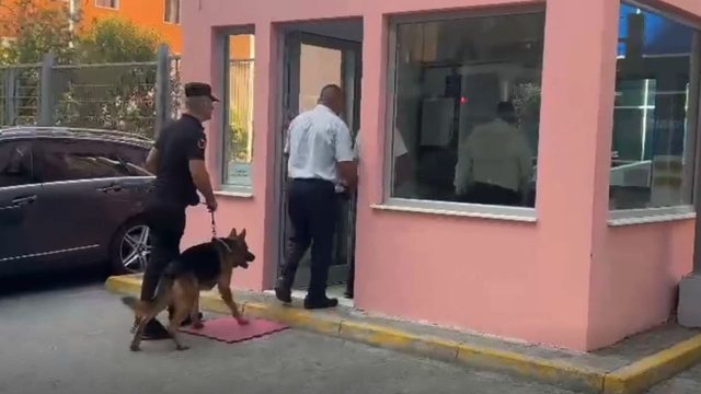Alarm për bombë në disa institucione të vendit, reagon Policia e Shtetit!