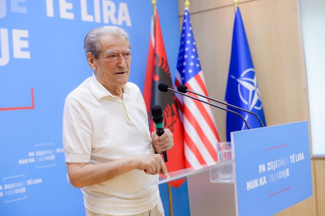 “Kryeministri, vetëm dy mandate” – Berisha: Heq dorë nga pretendimi për Kryeministër që nesër, e votoj vetëm që Rama mos të zgjidhet më!