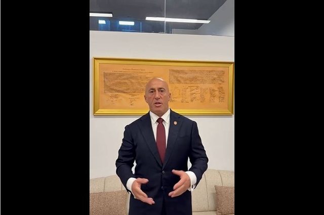 Dënimi me 81 vite burg i ish-krerëve të UÇK-së, reagon Ramush Haradinaj!