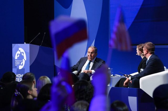 Lavrov kërcënon Europën: Nëse sulmoni Rusinë, do të jetë një luftë krejtësisht e ndryshme dhe shumë e shkurtër