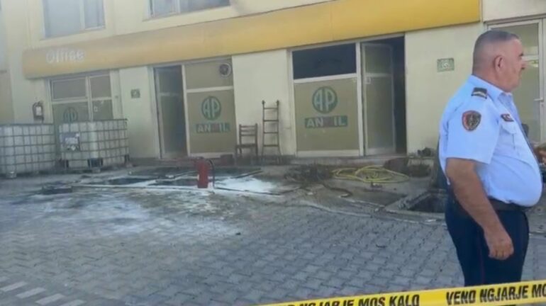 Shpërthim në një pikë karburanti në Sarandë, plagosen dy persona (EMRAT)