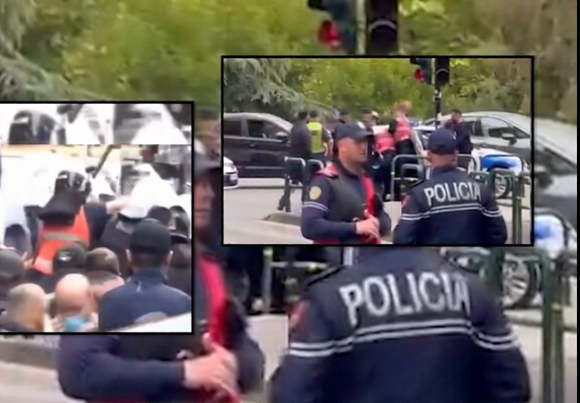 Video/ Polici dhunon protestuesin brenda në makinë e ‘Shqiponjave’!