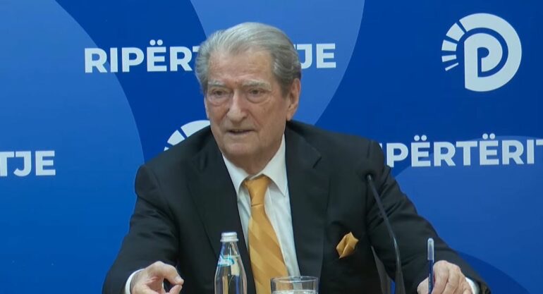 Berisha: Vlora Hyseni bashkëjetonte me Ron Yeffet