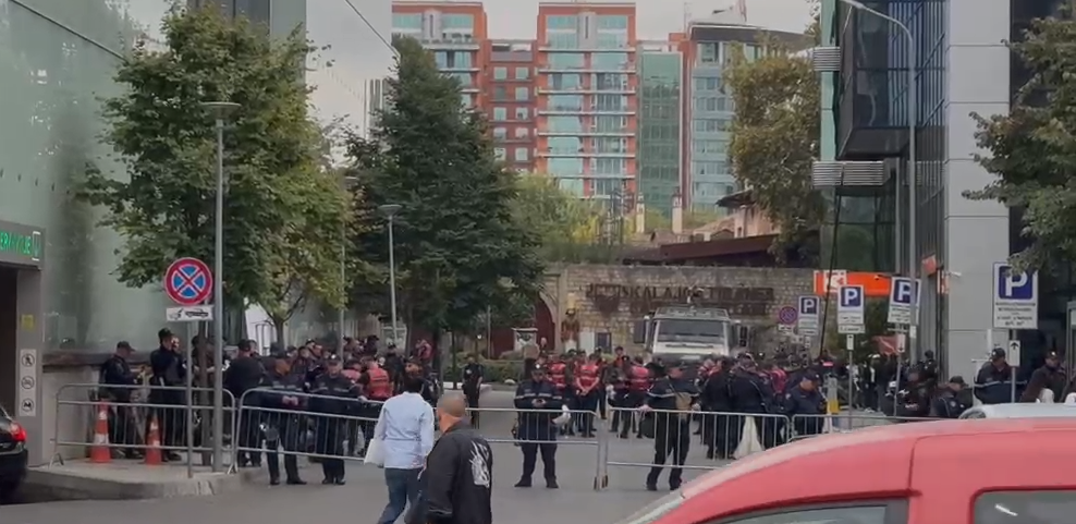 Protesta para Kuvendit, forca të shumta policie në terren