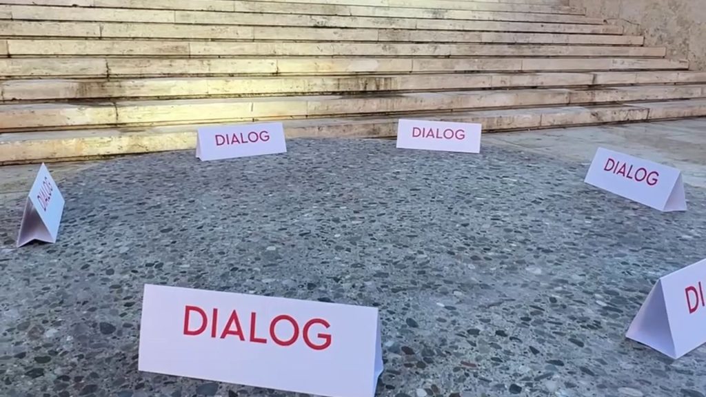 Pas disa refuzimeve, Rama ripërsërit ftesën për dialog për protestuesit