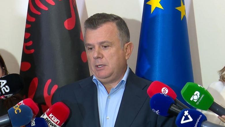 Taulant Balla nxjerr disa mesazhe: Protestuesit kanë marrë porosi të marrin thika dhe të qëllojnë mbi punonjësit e Policisë