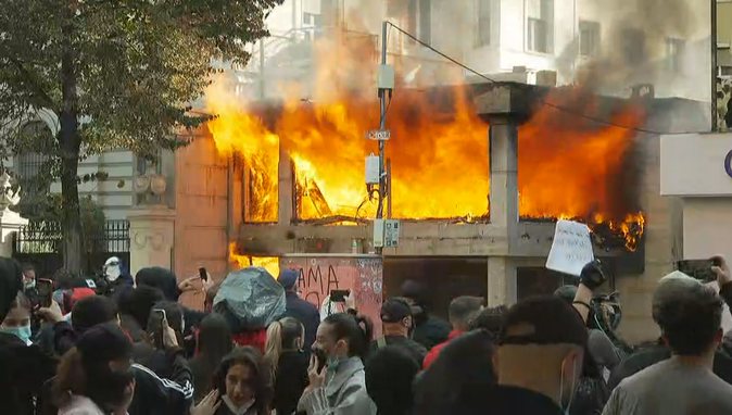 Protestat në Tiranë, 80 biznese raportojnë dëme: Vlera arrin në dhjetëra milion lekë
