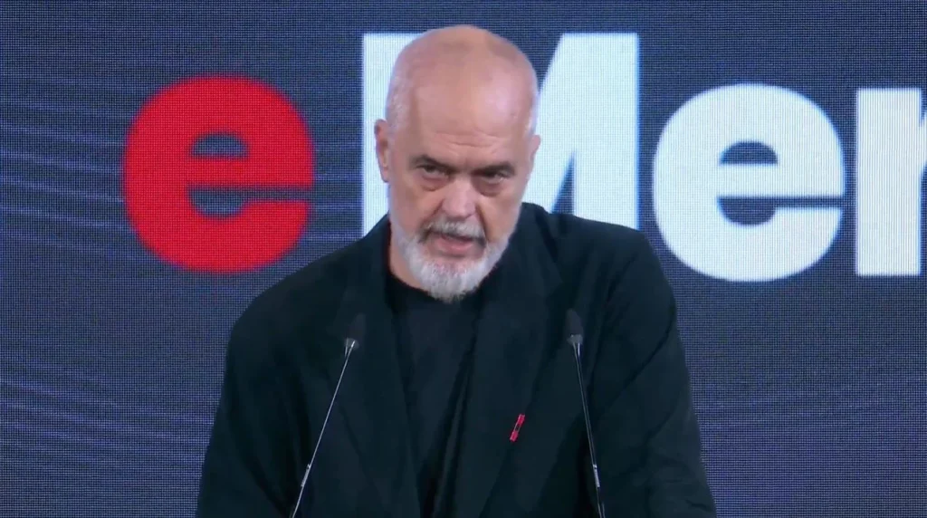 Rama njofton ngritjen e Ministrisë së Administratës Publike, zbulon edhe emrin e drejtueses!