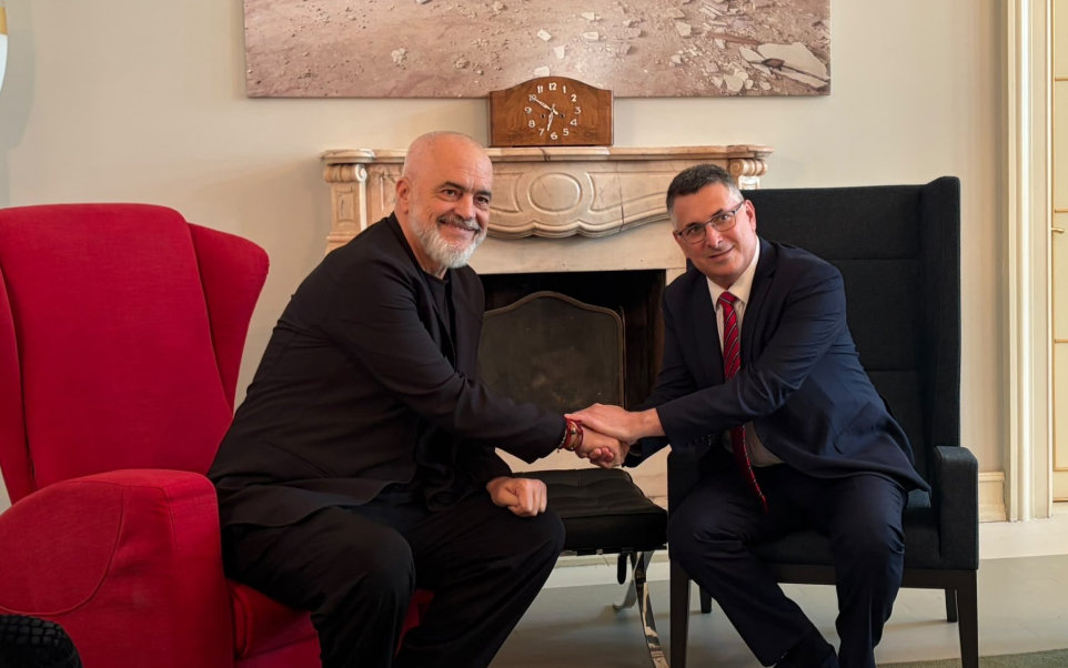 “Një nga liderët më të shquar në botë” – Ministri i Jashtëm izraelit me superlativa për Edi Ramën